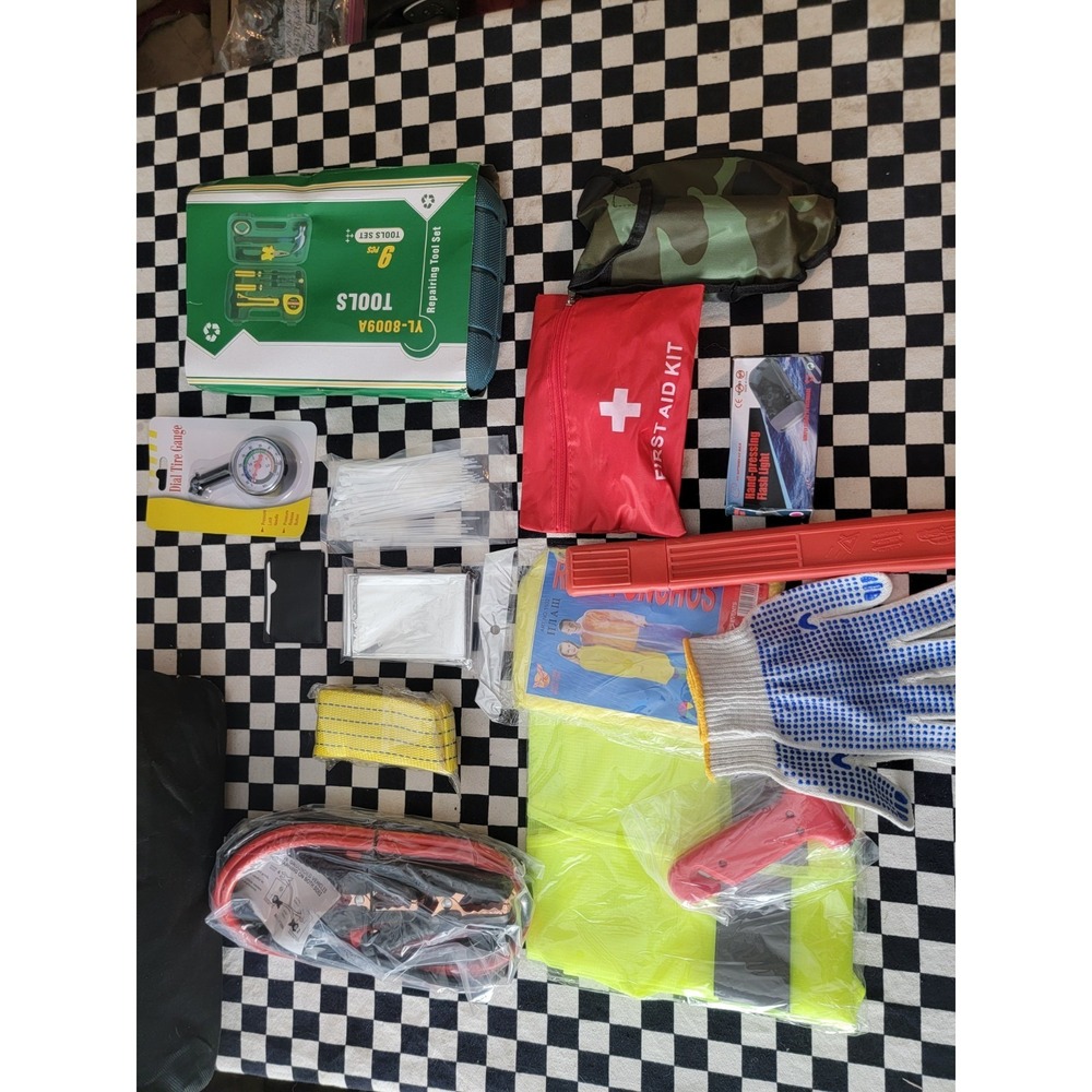 Roadside Emergency Car Kit Safety Vest Jumper Cables Tow Strap Tools Lot‎